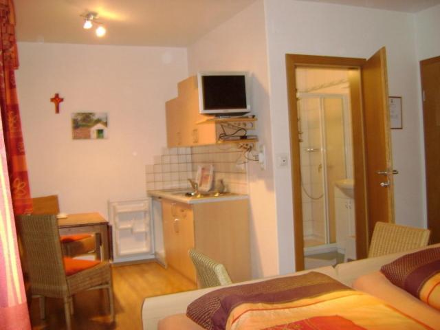 Hotel Weingut zur Schlafmütze Herrnbaumgarten Habitación foto